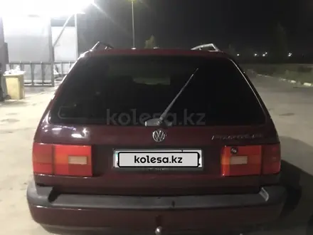 Volkswagen Passat 1994 года за 1 300 000 тг. в Тараз – фото 5