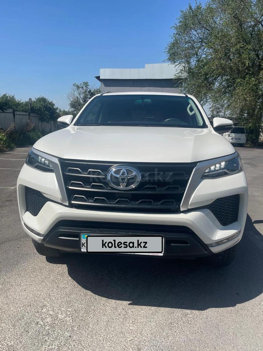 Toyota Fortuner 2021 г.