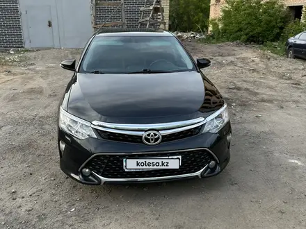 Toyota Camry 2015 года за 10 310 000 тг. в Караганда – фото 3