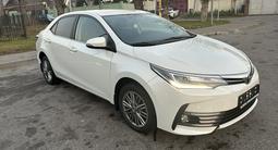 Toyota Corolla 2018 года за 9 100 000 тг. в Алматы