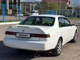 Toyota Camry 1998 годаүшін3 500 000 тг. в Алматы – фото 2