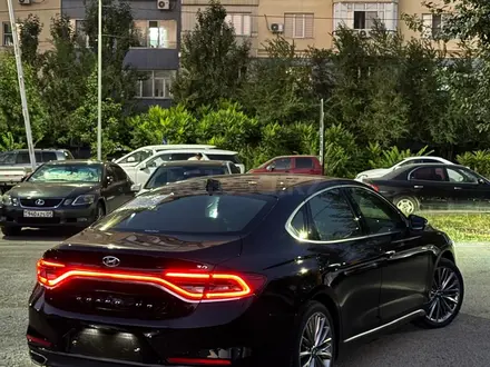 Hyundai Grandeur 2018 года за 10 500 000 тг. в Алматы – фото 18