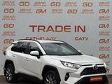 Toyota RAV4 2021 года за 18 000 000 тг. в Алматы – фото 3