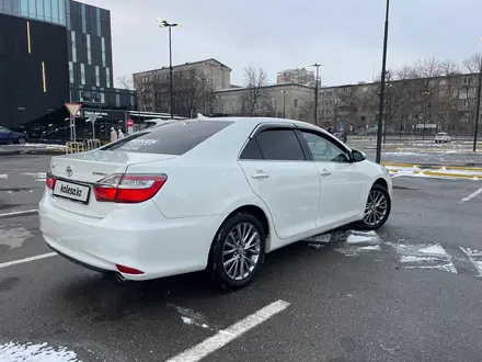 Toyota Camry 2016 года за 12 350 000 тг. в Шымкент – фото 4