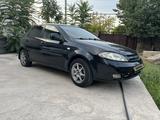 Chevrolet Lacetti 2011 года за 1 100 000 тг. в Шымкент – фото 2