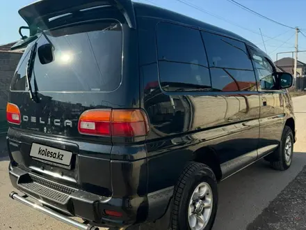 Mitsubishi Delica 2002 года за 8 500 000 тг. в Алматы – фото 3