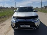 Mitsubishi Outlander 2019 года за 10 500 000 тг. в Астана