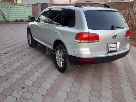 Volkswagen Touareg 2005 года за 5 700 000 тг. в Алматы – фото 13