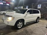 Toyota Highlander 2002 года за 7 400 000 тг. в Алматы – фото 2