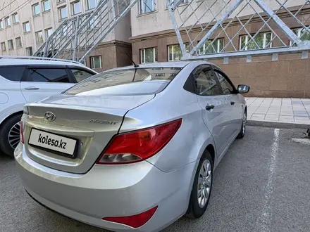 Hyundai Accent 2015 года за 3 500 000 тг. в Караганда – фото 4