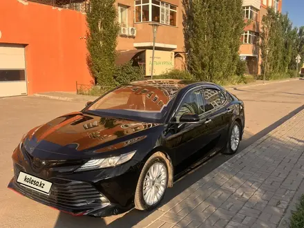 Toyota Camry 2020 года за 15 600 000 тг. в Астана – фото 5