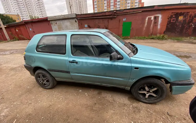 Volkswagen Golf 1993 года за 400 000 тг. в Астана