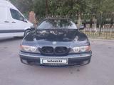 BMW 528 1998 года за 3 650 000 тг. в Тараз – фото 4