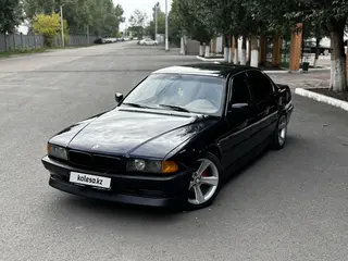 BMW 728