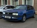 Volkswagen Golf 1993 годаfor2 200 000 тг. в Астана