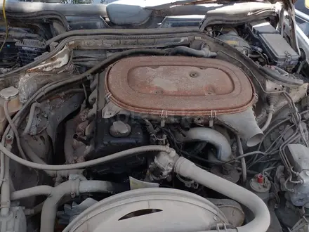 Mercedes-Benz E 230 1990 года за 350 000 тг. в Алматы