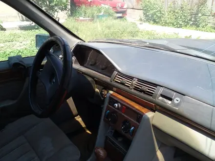 Mercedes-Benz E 230 1990 года за 350 000 тг. в Алматы – фото 6