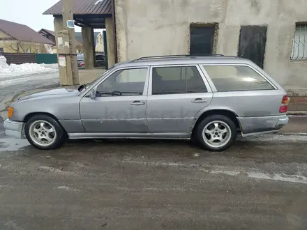 Mercedes-Benz E 230 1988 года за 950 000 тг. в Караганда – фото 10