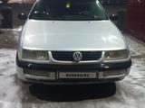 Volkswagen Passat 1993 года за 850 000 тг. в Караганда