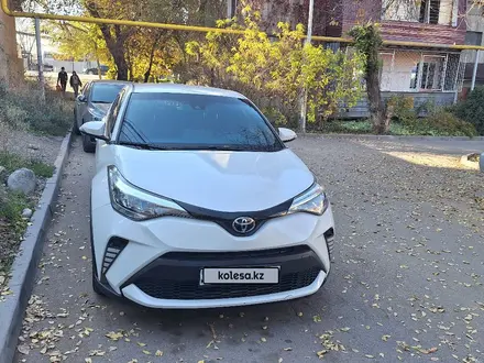 Toyota C-HR 2020 года за 10 500 000 тг. в Алматы – фото 3