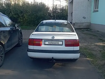 Volkswagen Passat 1994 года за 1 760 000 тг. в Петропавловск – фото 3