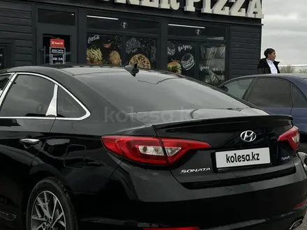 Hyundai Sonata 2016 года за 7 500 000 тг. в Караганда