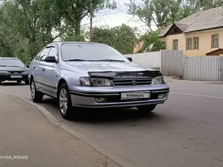 Toyota Carina E