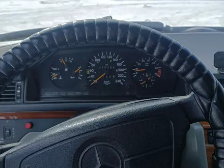 Mercedes-Benz E 200 1994 года за 2 200 000 тг. в Караганда – фото 10