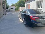 Toyota Camry 2013 года за 9 050 000 тг. в Шымкент – фото 5