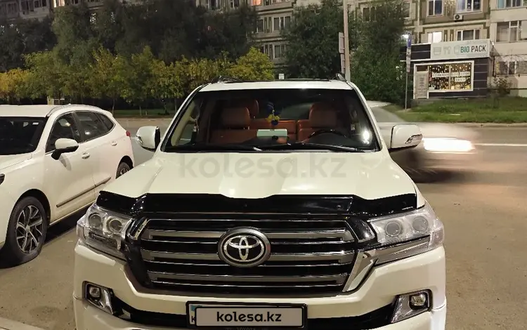 Toyota Land Cruiser 2008 годаfor13 500 000 тг. в Астана