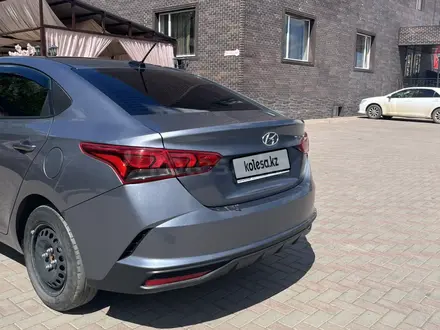 Hyundai Accent 2021 года за 7 000 000 тг. в Уральск – фото 8