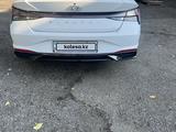 Hyundai Elantra 2022 года за 10 700 000 тг. в Алматы – фото 4