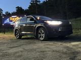 Toyota Highlander 2018 года за 10 300 000 тг. в Актобе – фото 3