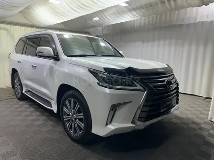 Lexus LX 570 Luxury 2017 года за 38 800 000 тг. в Алматы – фото 19