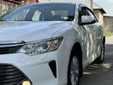 Toyota Camry 2015 годаүшін10 500 000 тг. в Шымкент – фото 3