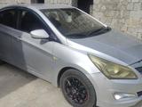 Hyundai Solaris 2015 года за 3 200 000 тг. в Шымкент – фото 3