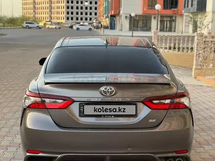 Toyota Camry 2020 года за 13 000 000 тг. в Актау – фото 8