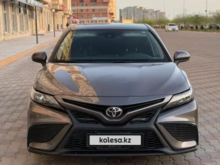 Toyota Camry 2020 года за 13 000 000 тг. в Актау – фото 14