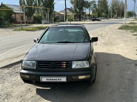 Volkswagen Vento 1992 года за 1 050 000 тг. в Алматы