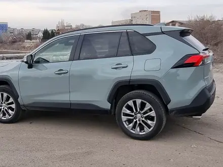 Toyota RAV4 2021 года за 16 900 000 тг. в Усть-Каменогорск – фото 4