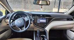 Toyota Camry 2018 года за 14 000 000 тг. в Шымкент – фото 4