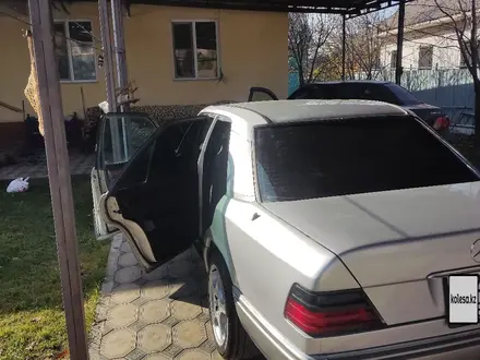 Mercedes-Benz E 280 1994 года за 2 300 000 тг. в Алматы – фото 10