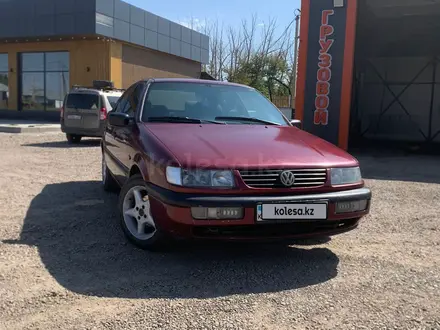 Volkswagen Passat 1996 года за 1 300 000 тг. в Алматы