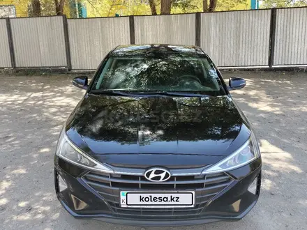 Hyundai Elantra 2019 года за 6 300 000 тг. в Астана – фото 2