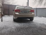 Chevrolet Cruze 2010 года за 3 100 000 тг. в Семей – фото 3