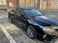 Toyota Camry 2018 годаүшін13 850 000 тг. в Актобе – фото 3