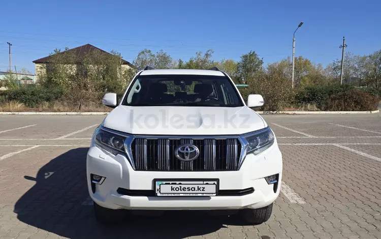 Toyota Land Cruiser Prado 2017 годаfor23 900 000 тг. в Актобе