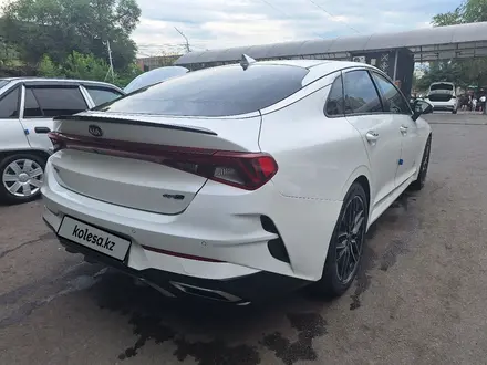 Kia K5 2021 года за 9 300 000 тг. в Алматы – фото 15