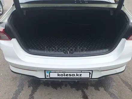 Kia K5 2021 года за 9 300 000 тг. в Алматы – фото 6