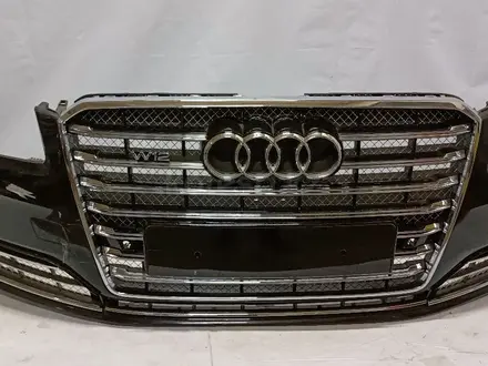 Передний бампер на Audi A8 D4 W12 рест за 400 000 тг. в Алматы